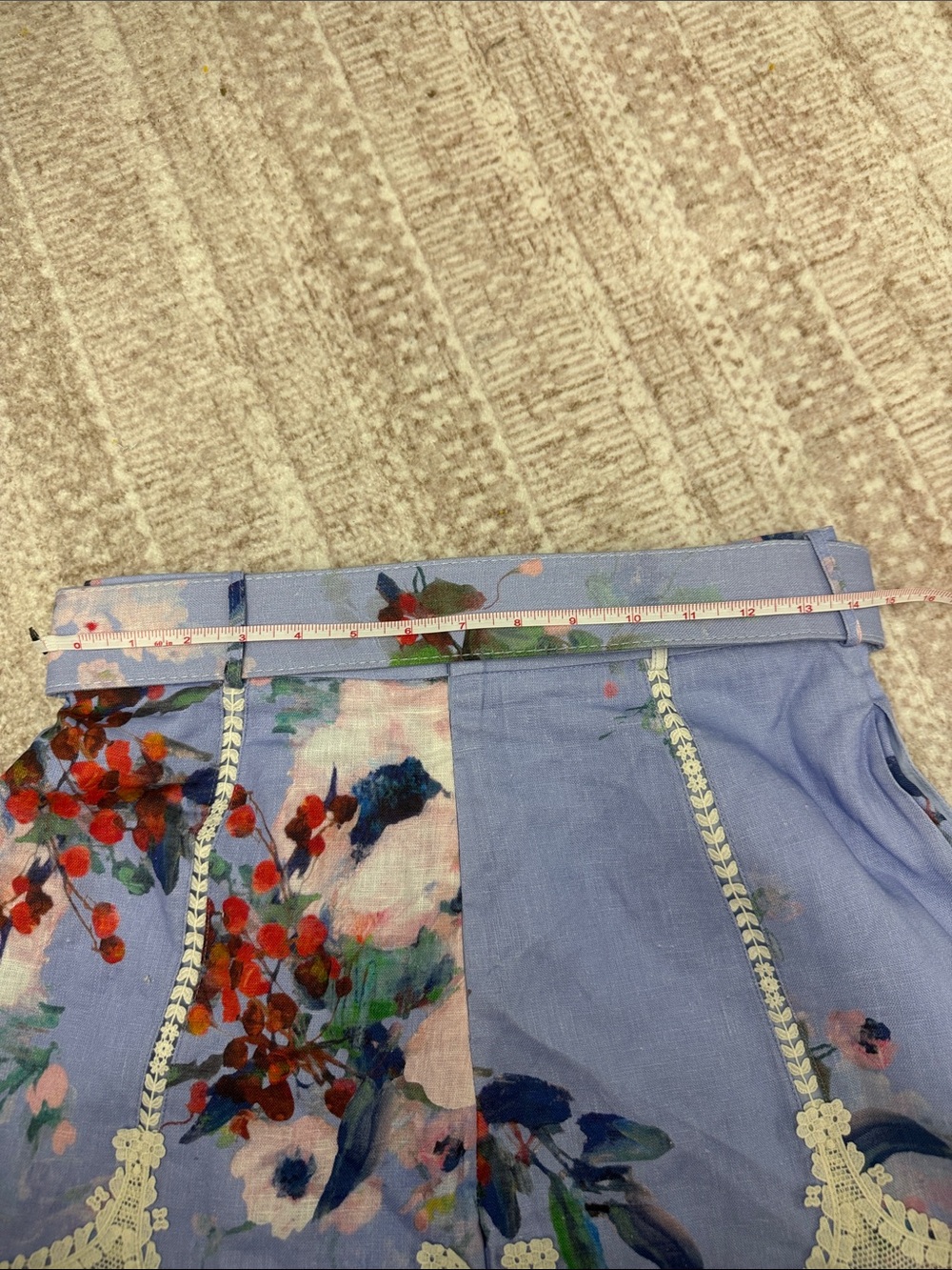 ZIMMERMANN Floral Belted Lace Trim Linen Shorts - Picture 7 of 7